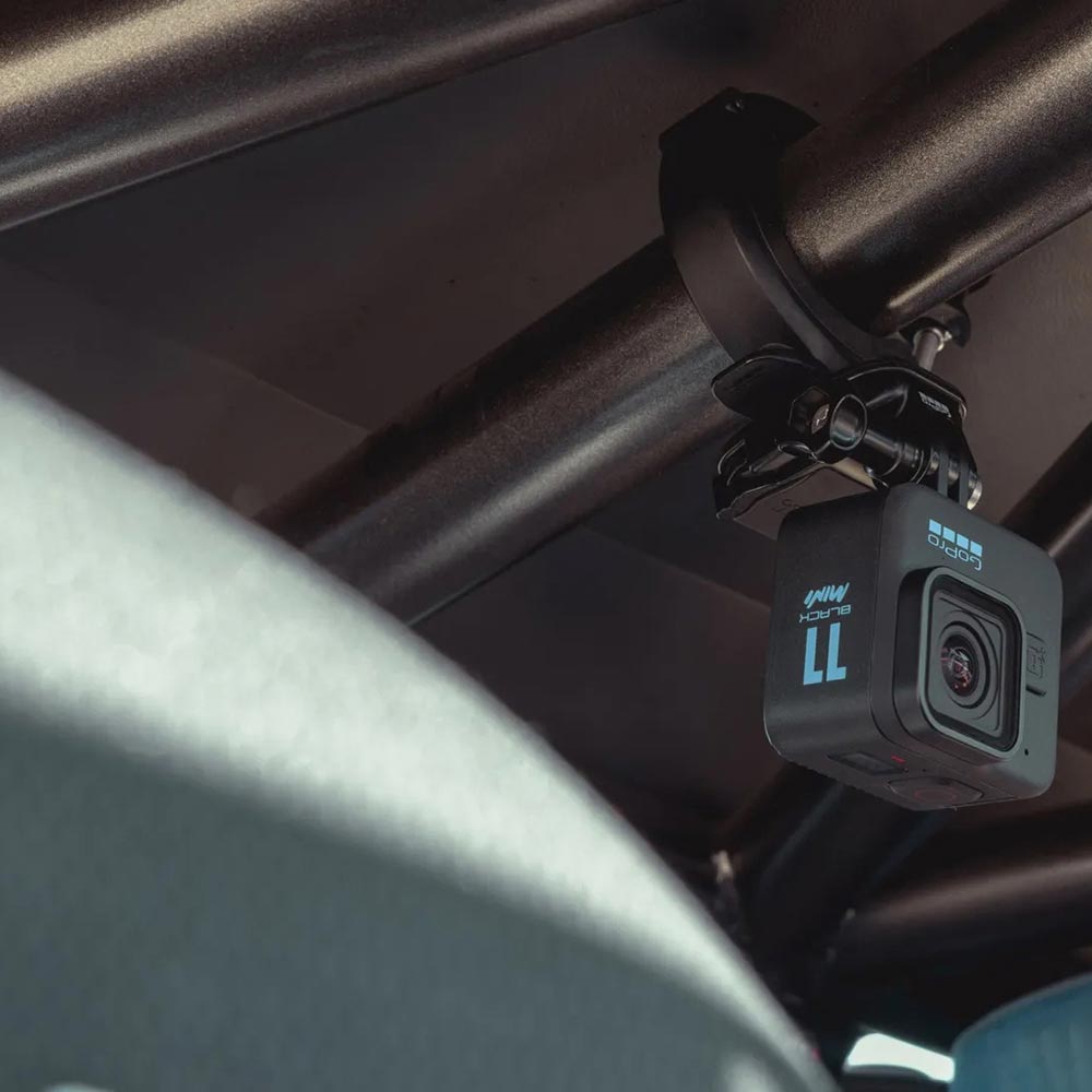 Fixation pour tubes, barres et rails