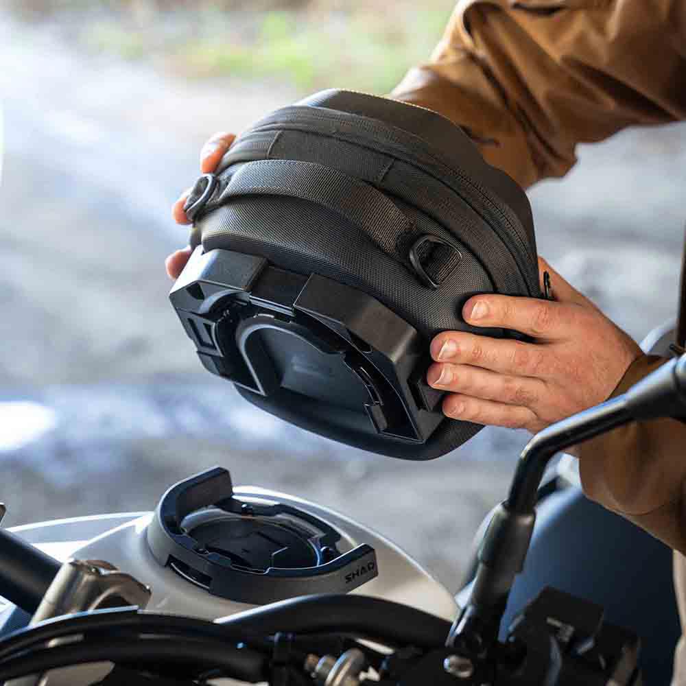 Sacoche de réservoir E03C Click System