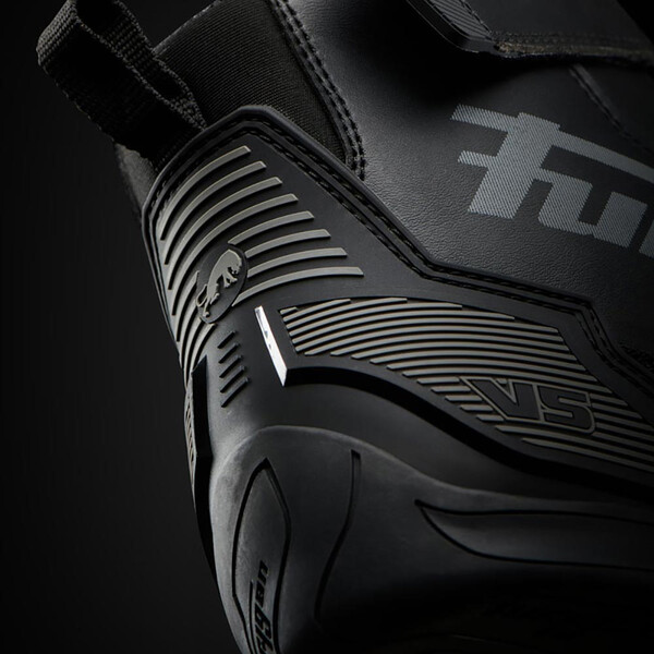 Baskets V5 D3O®